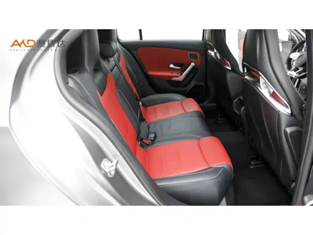 Mercedes-Benz A-Class AMG — Фото автомобиля 8