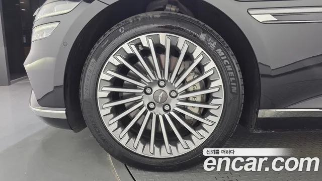 Genesis G80 RG3 — Фото автомобиля 5