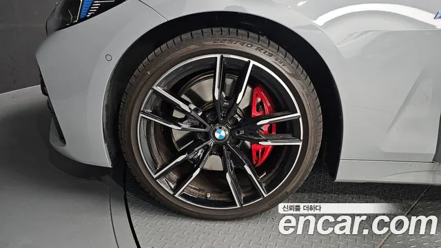 BMW 4 Series G22 — Фото автомобиля 5