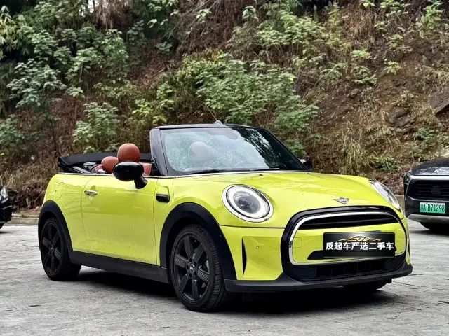 MINI Hatch — Фото автомобиля 3