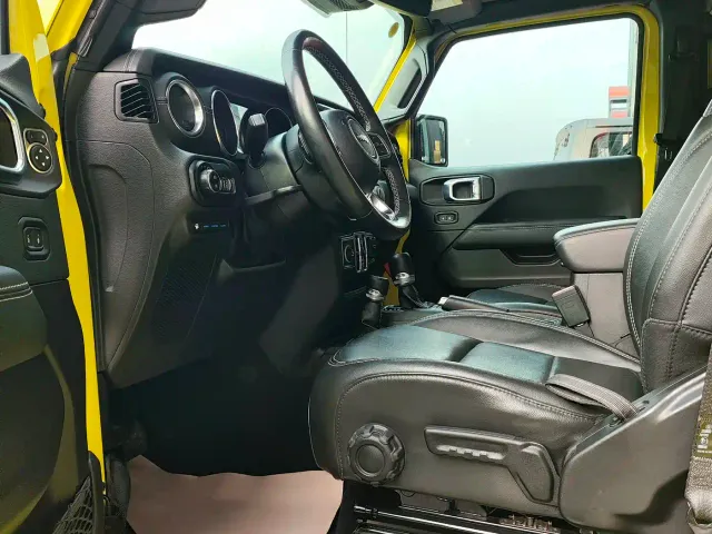 Jeep Wrangler 4xe — Фото автомобиля 5