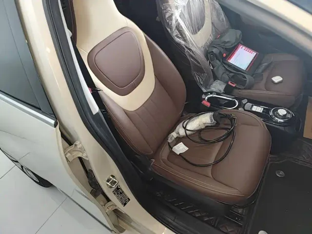 Wuling Bingo — Фото автомобиля 24
