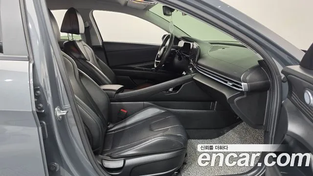Hyundai Avante CN7 — Фото автомобиля 26