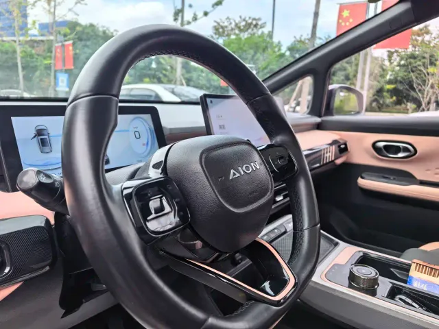 GAC Aion Y — Фото автомобиля 6