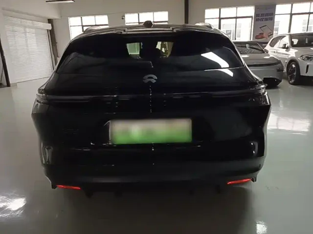 Nio ET5 Touring — Фото автомобиля 5