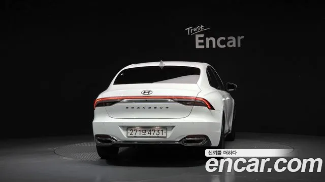 Hyundai Grandeur Новый Grandeur IG 3.0 LPi (Для проката) — Фото автомобиля 4