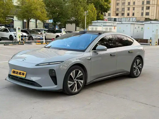 Фотография автомобиля — Nio ET5