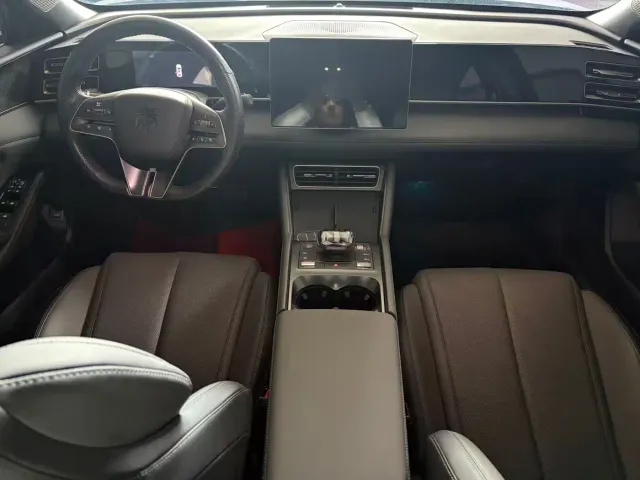 BYD Qin L — Фото автомобиля 3