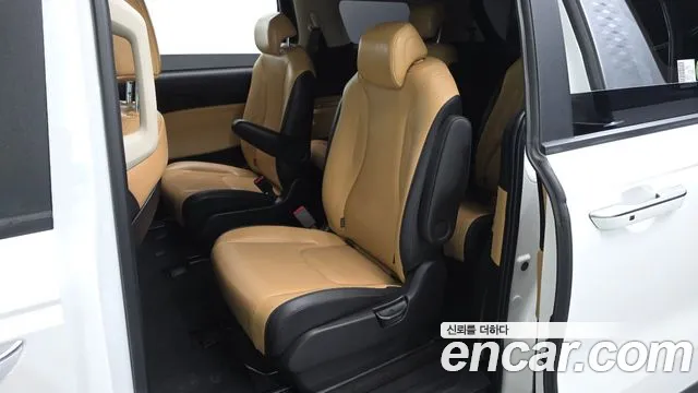 Kia Canival Carnival 4 поколение Дизель 9 мест Prestige — Фото автомобиля 12