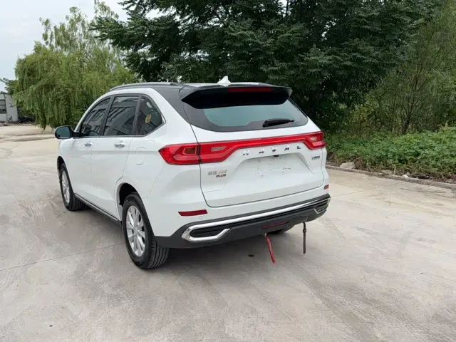 Haval M6 — Фото автомобиля 4