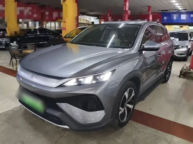 Фотография автомобиля — BYD Song Pro