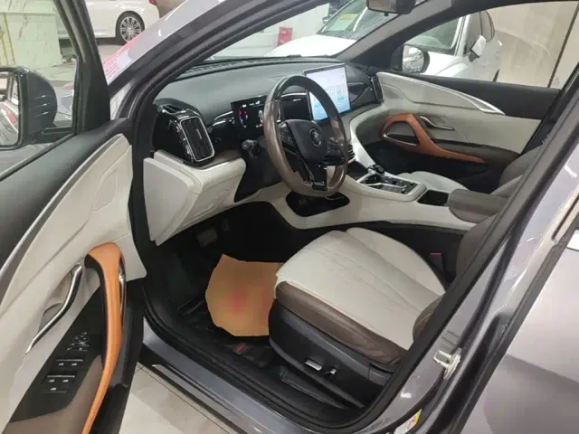 BYD Song Pro — Фото автомобиля 15