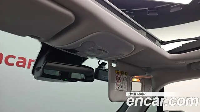 Jeep Renegade — Фото автомобиля 29