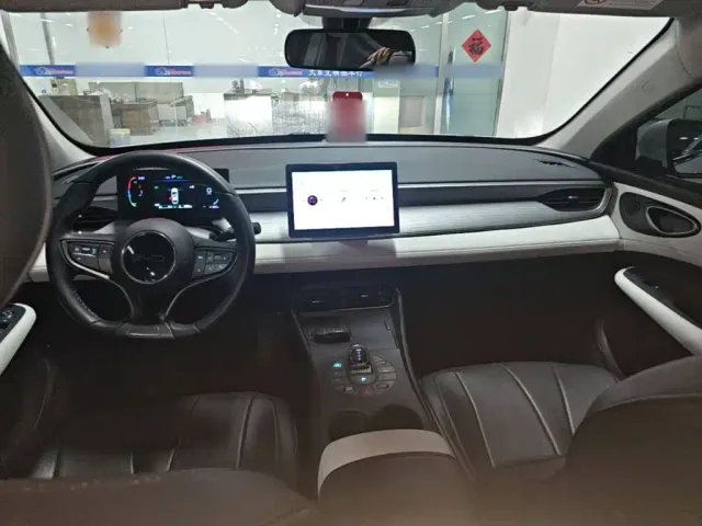 BYD Seal 05 DM-i — Фото автомобиля 9