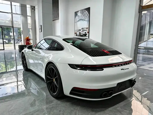 Porsche 911 — Фото автомобиля 7