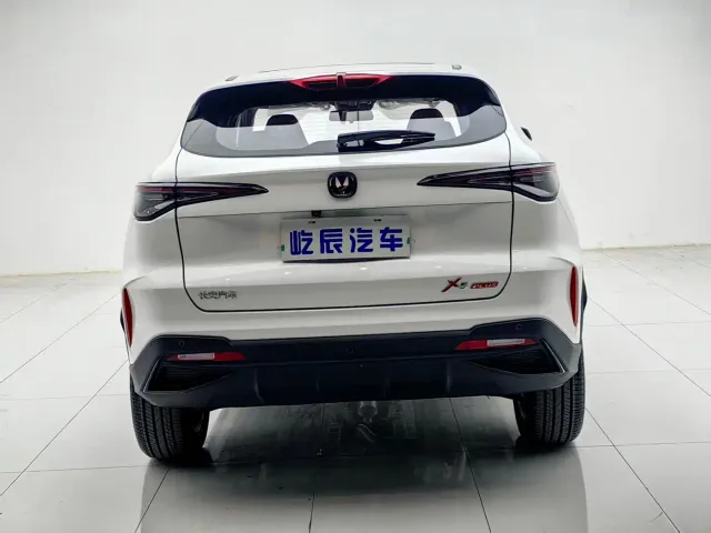 Changan X5 Plus — Фото автомобиля 5