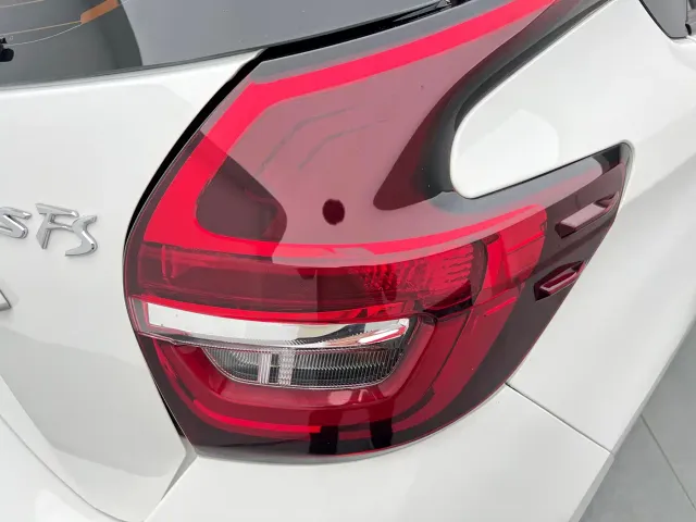 Toyota Vios FS — Фото автомобиля 26
