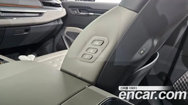 Kia EV9 — Фото автомобиля 8