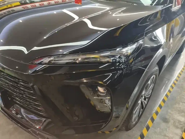 Buick Envision Plus — Фото автомобиля 23
