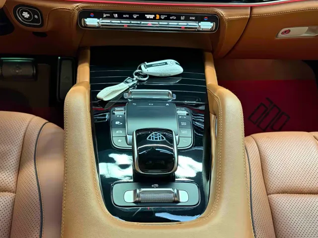 Mercedes-Benz GLS-Class — Фото автомобиля 25