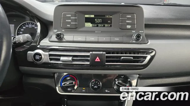 Kia Seltos Seltos Бензин 1.6 турбо 2WD — Фото автомобиля 17