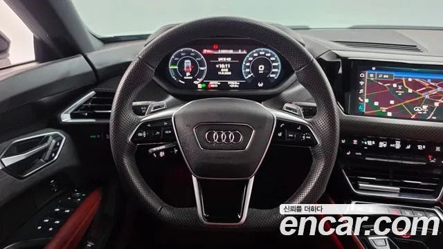 Audi e-tron GT — Фото автомобиля 14