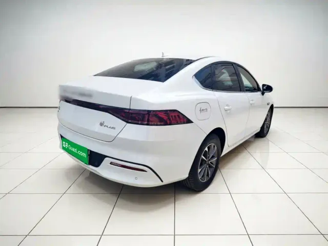 BYD Qin PLUS — Фото автомобиля 4