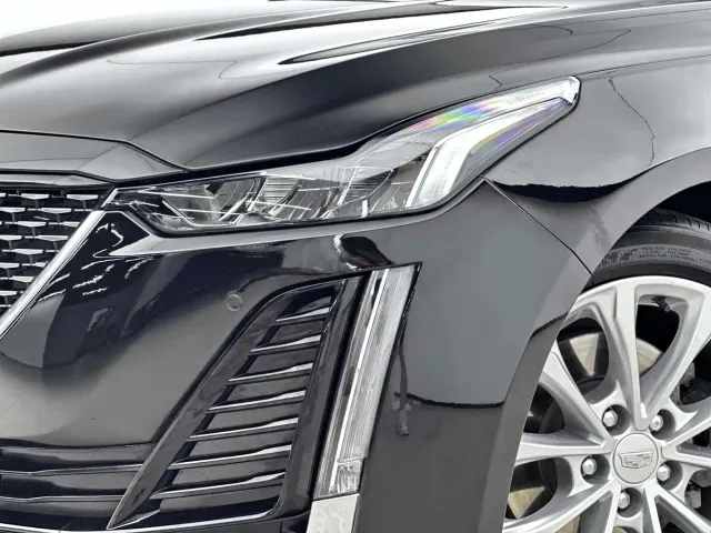 Cadillac CT5 — Фото автомобиля 11