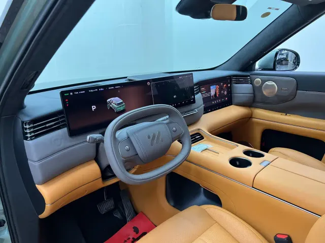 IM Motors LS8 — Фото автомобиля 12