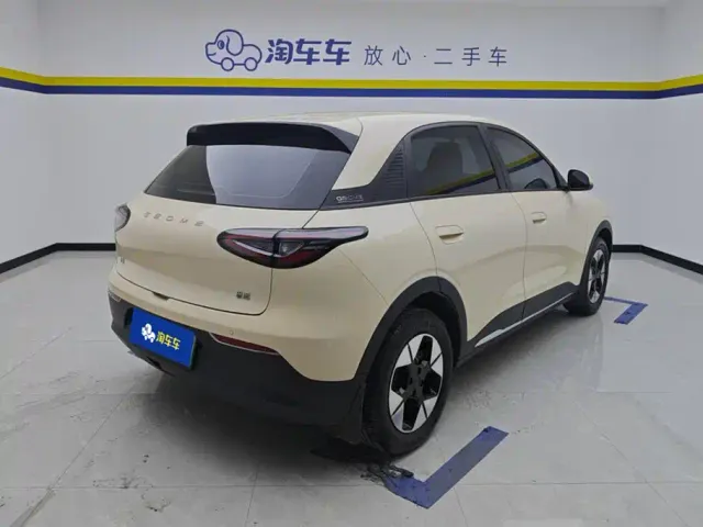 Geely Starry Wish — Фото автомобиля 3