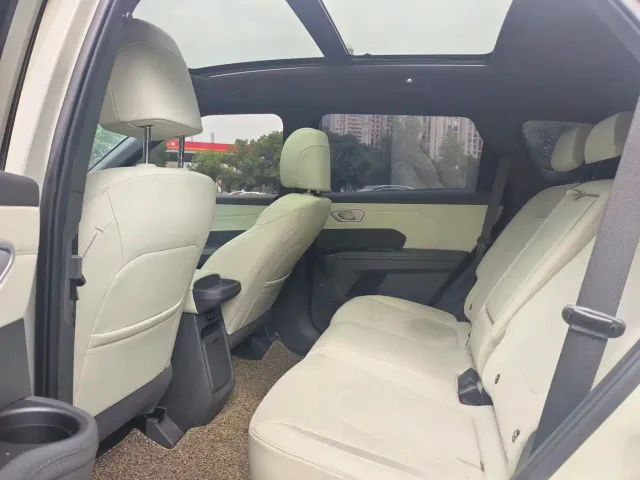Hyundai ELEXIO — Фото автомобиля 8