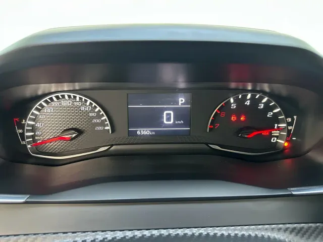 Peugeot 2008 — Фото автомобиля 17