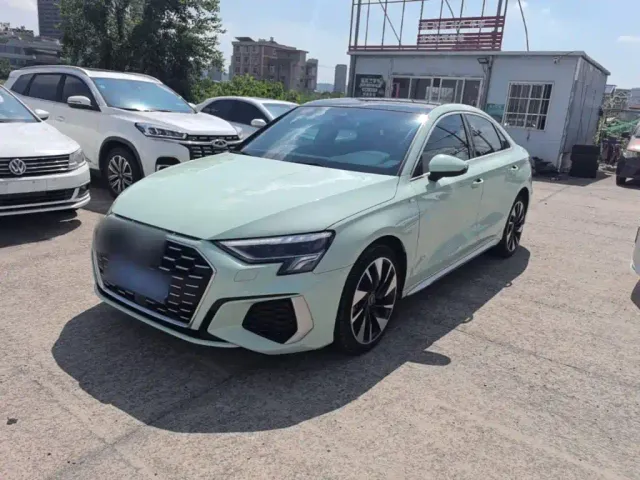 Фотография автомобиля — Audi A3