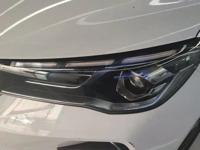 Geely Emgrand — Фото автомобиля 5