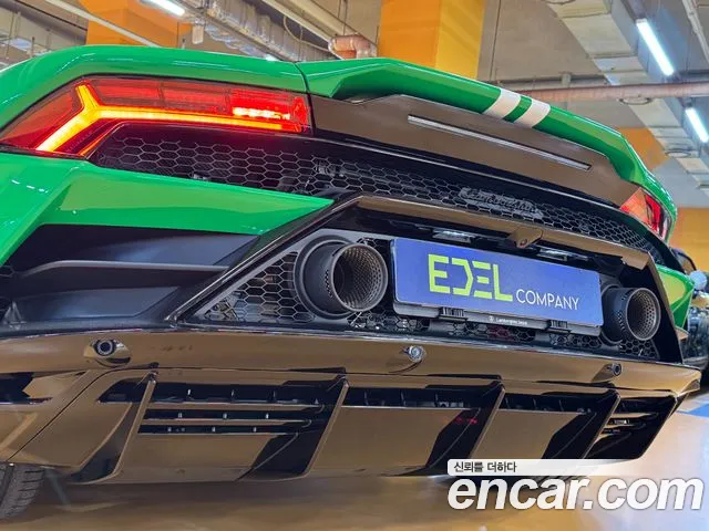 Lamborghini Huracan — Фото автомобиля 8