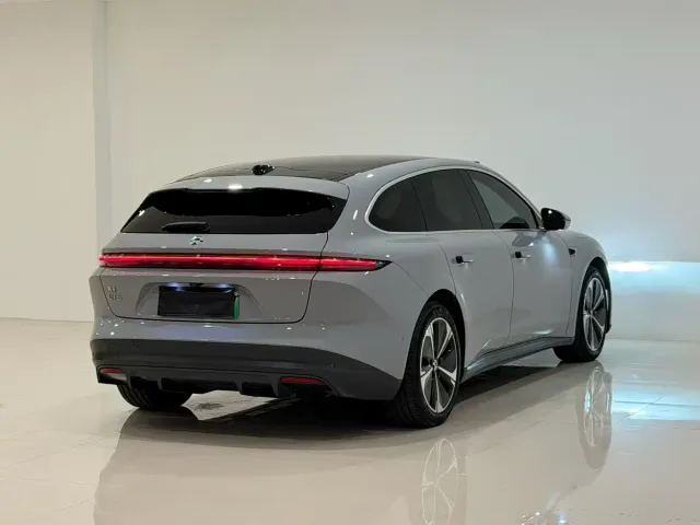 Nio ET5 Touring — Фото автомобиля 11