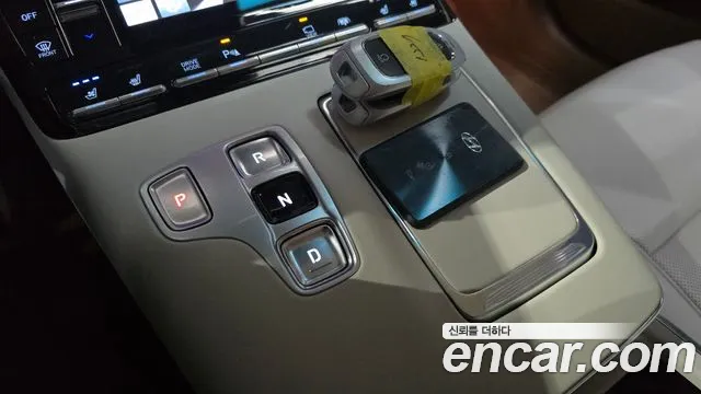 Hyundai Grandeur (New) Hybrid — Фото автомобиля 12