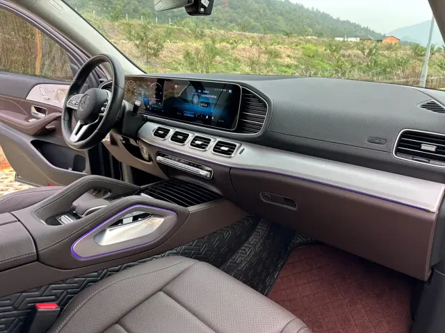 Mercedes-Benz GLE-Class — Фото автомобиля 10