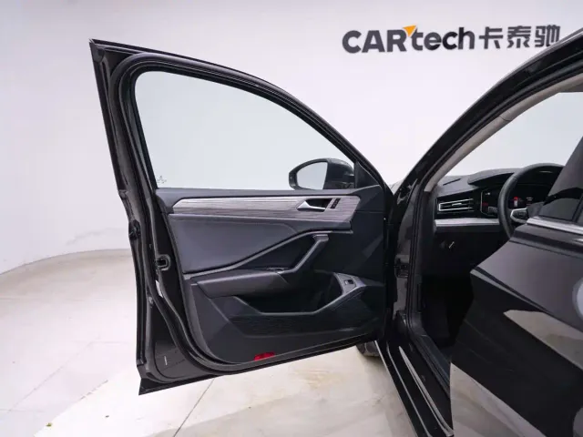 Volkswagen Sagitar — Фото автомобиля 15