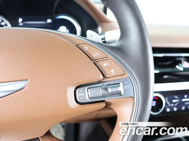 Genesis G80 Бензин 2.5 турбо AWD — Фото автомобиля 8