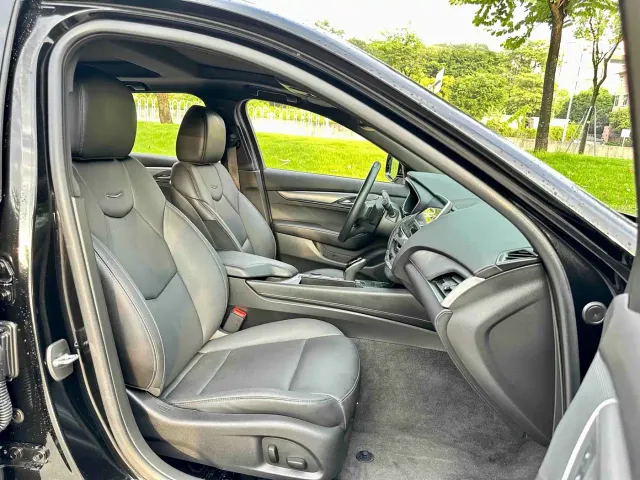 Cadillac CT5 — Фото автомобиля 14