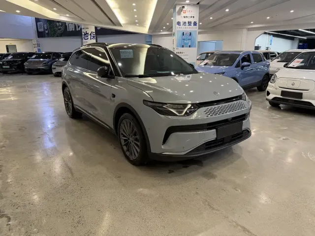 Leapmotor Leapmotor C11 2024 Extended Range 300 Premium Edition — Фото автомобиля 3