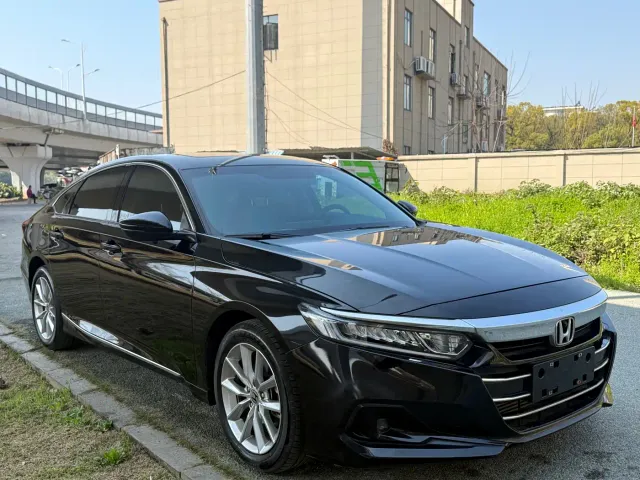 Honda Accord — Фото автомобиля 8