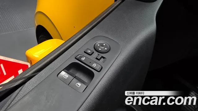 Hyundai Staria Staria L3.5 Школьный автобус — Фото автомобиля 26