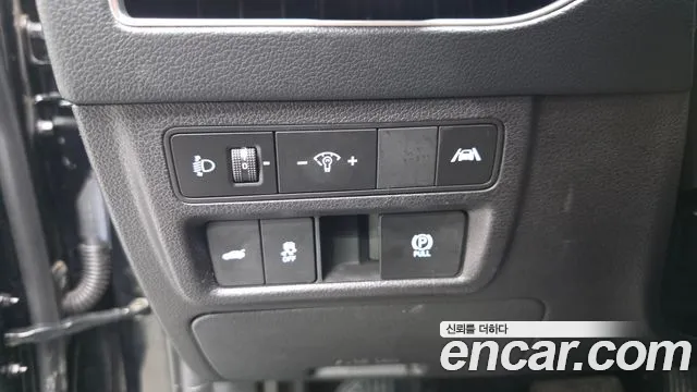 Hyundai Sonata Sonata (DN8) 2.0 LPG(Для проката) — Фото автомобиля 19