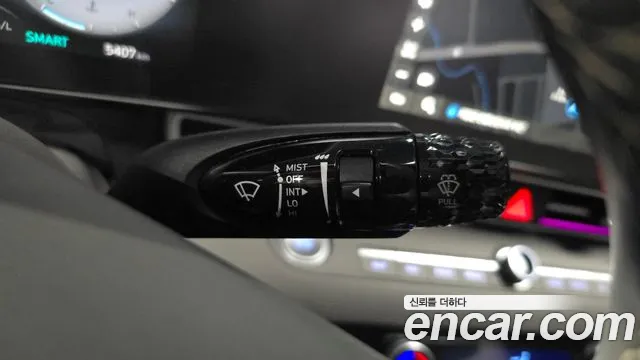 Hyundai Avante CN7 — Фото автомобиля 30