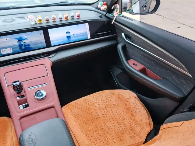 Geely Xingyue L — Фото автомобиля 21