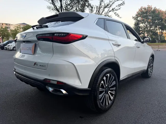 Changan Oushang X5 — Фото автомобиля 15