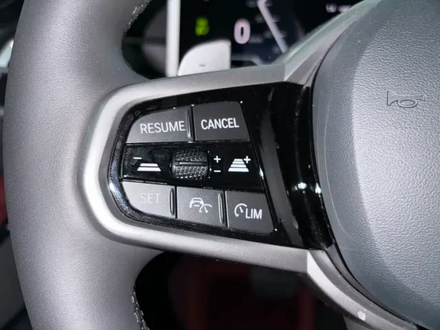 BMW 3 Series — Фото автомобиля 9