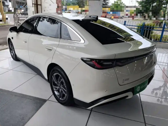 BYD Seal 06 — Фото автомобиля 4